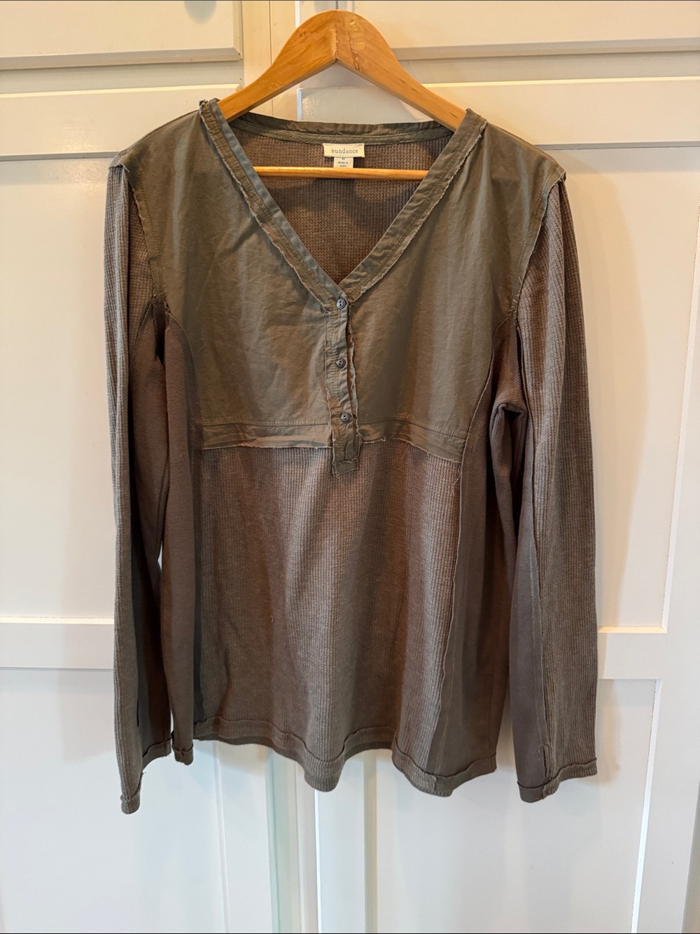 Sundance Olive Gray Long-Sleeve Henley Top